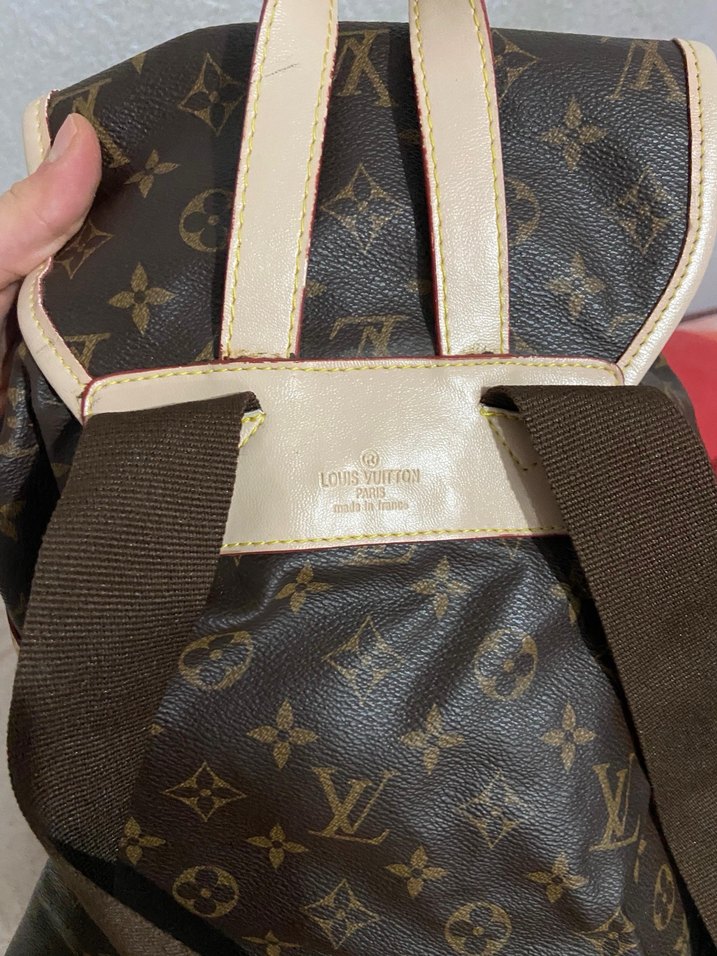 Louis vuitton sırt çantası - Görsel 3