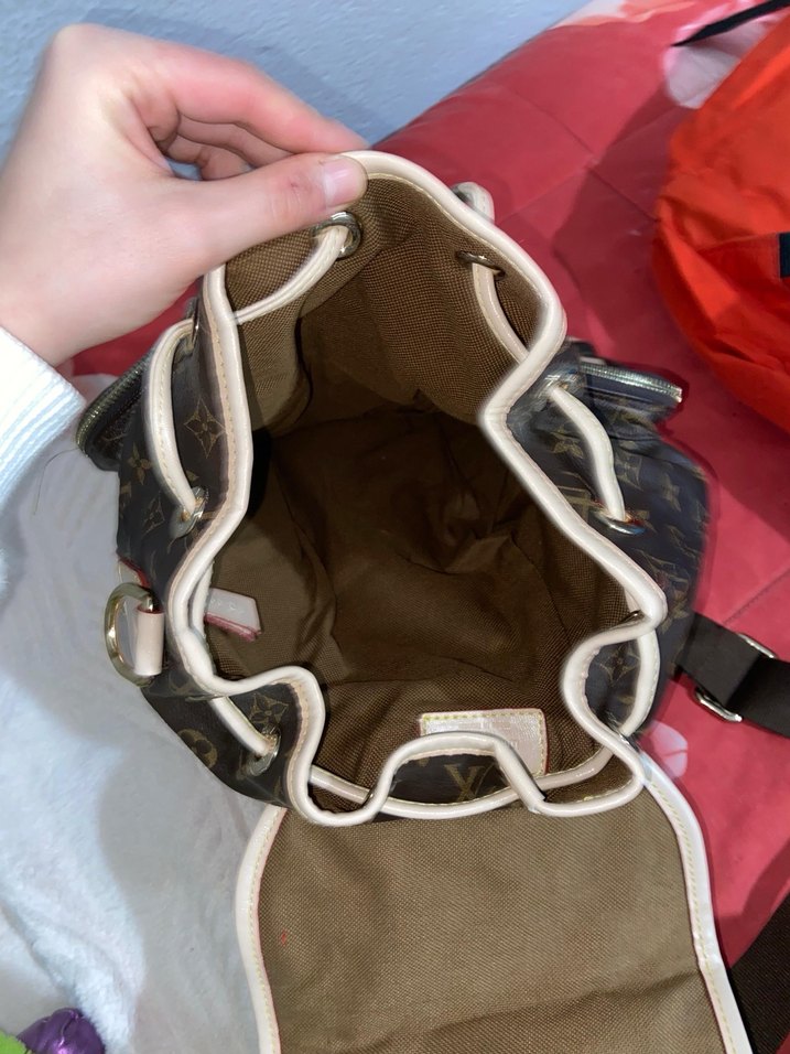 Louis vuitton sırt çantası - Görsel 5