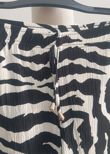 40 Beden Zebra Desenli Pilili Uzun Kadın Pantolon