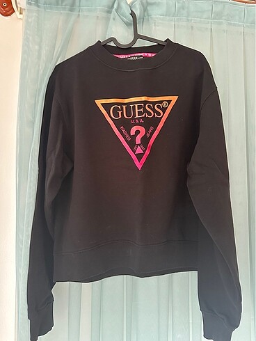 Guess sweat