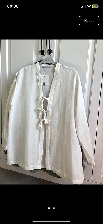 Beyaz kimono
