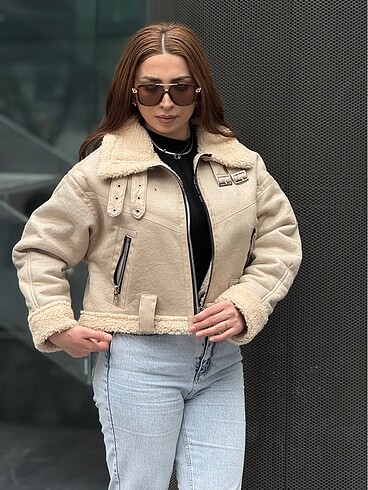 Laminasyonlu kürklü bayan mont