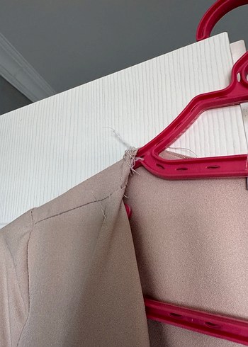 Bej Uzun Kadın Trençkot - Görsel 3