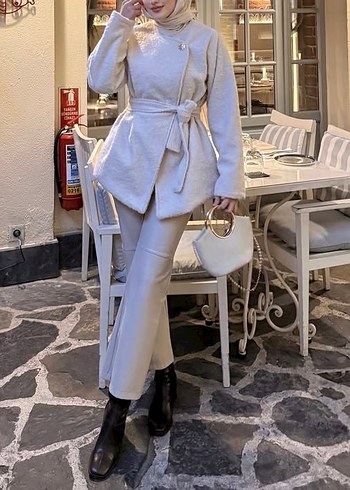 Bej Midi Kadın Peluş Kaban - Görsel 4