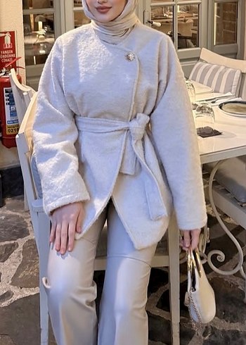 Bej Midi Kadın Peluş Kaban - Görsel 2