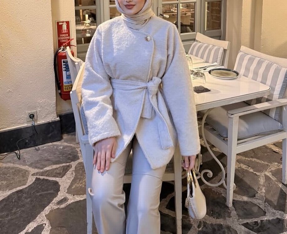 Bej Midi Kadın Peluş Kaban - Görsel 2