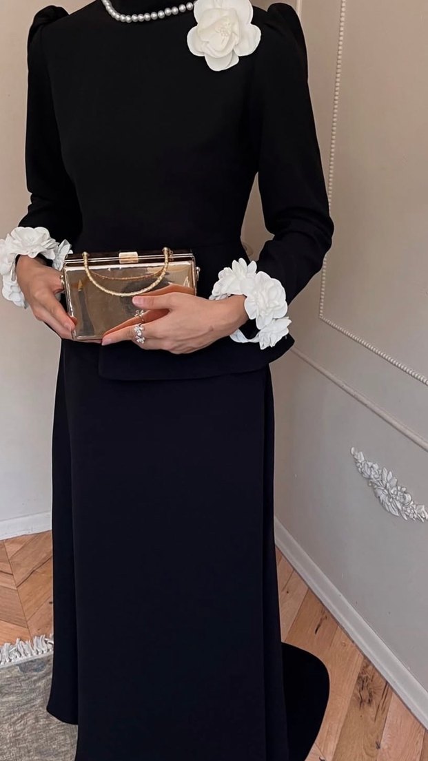 Siyah kuyruklu gül model takım - Görsel 2