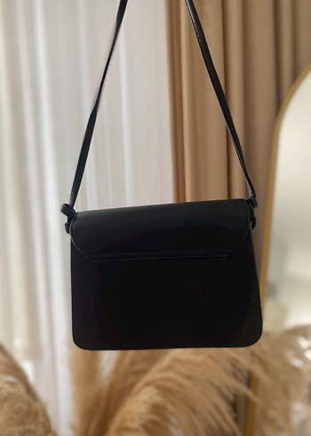 Siyah Deri Kadın Omuz Çantası - Görsel 3