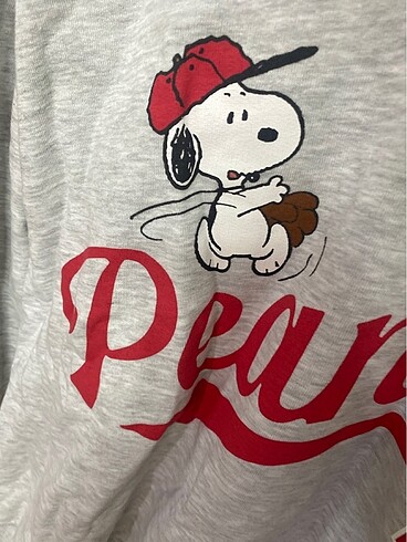 l Beden Pull &Bear sweat