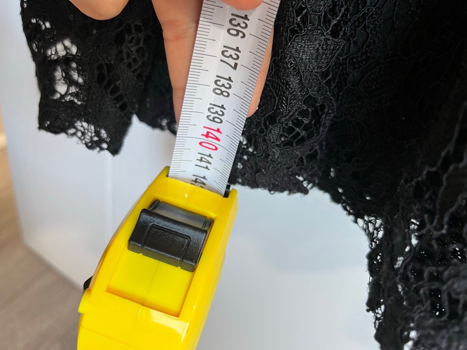 Dantel Detaylı Siyah Uzun Abiye Elbise - Görsel 2