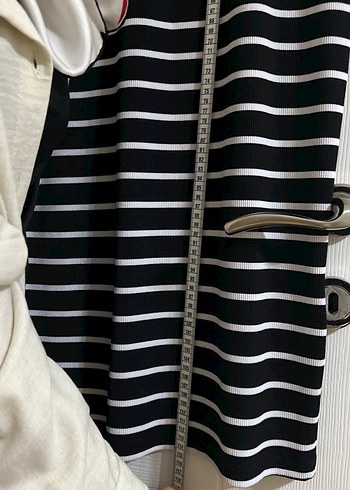 Siyah Beyaz Çizgili Midi Elbise - Görsel 6