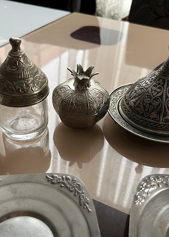 Gümüş Renkli İşlemeli Çay Seti - Görsel 2