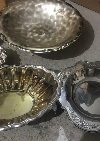 Parlak Altın Renkli Tabaklar 2 adet - Görsel 2