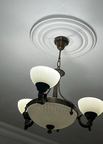 Beyaz Camlı Klasik Avize - Görsel 3