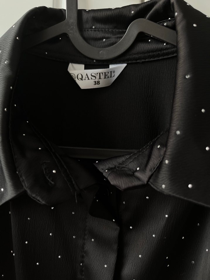 Parlak Siyah Uzun Kollu Gömlek - Görsel 3