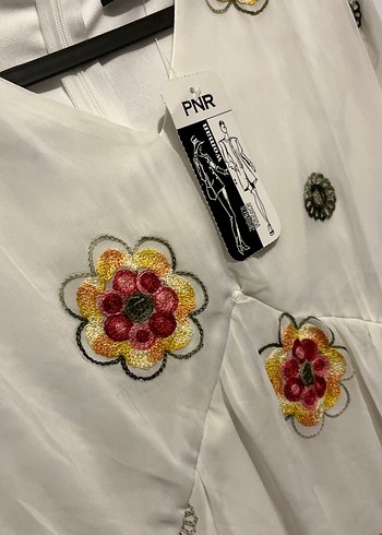 Nakışlı Beyaz Uzun Bohem Elbise - Görsel 4