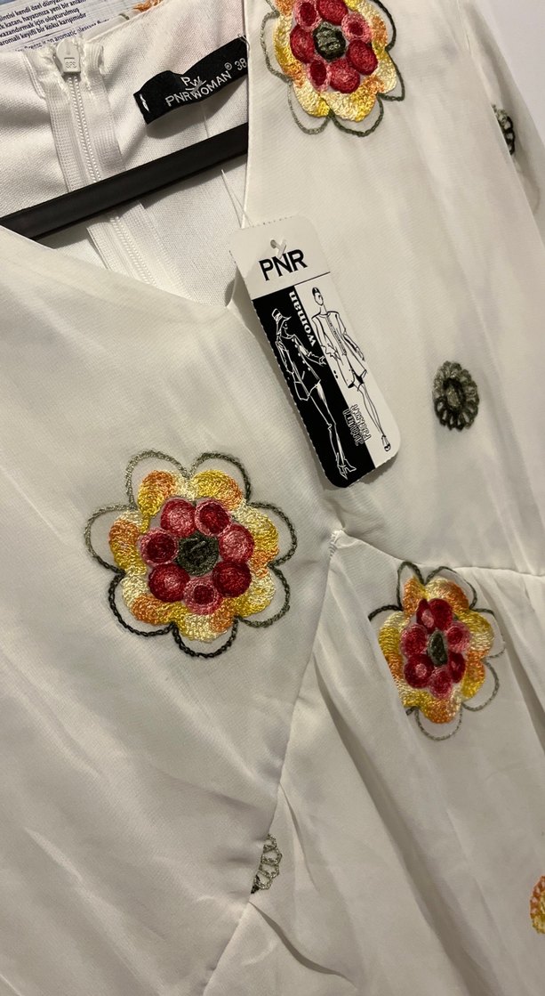 Nakışlı Beyaz Uzun Bohem Elbise - Görsel 4