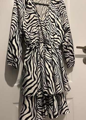 Zebra Desenli Kadın Uzun Kollu Kumaş elbise - Görsel 4
