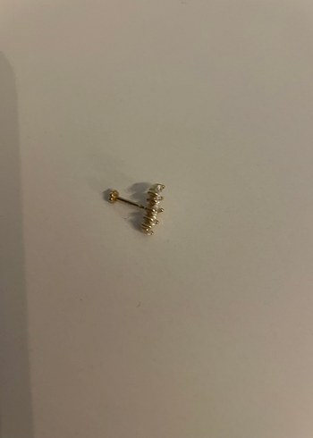 Beden Tragus altın küpe