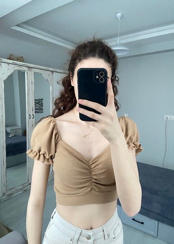 Bej V Yaka Crop Top Kadın Tişört - Görsel 2