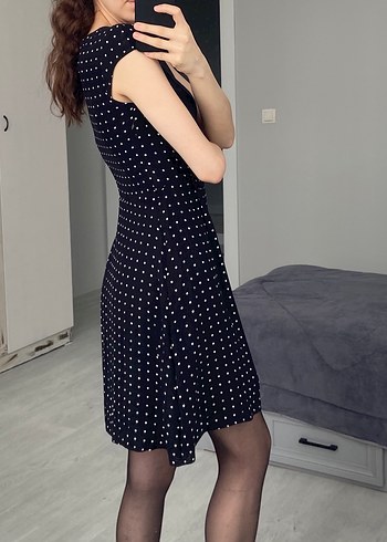 Puantiye Desenli Siyah Midi Elbise - Görsel 5