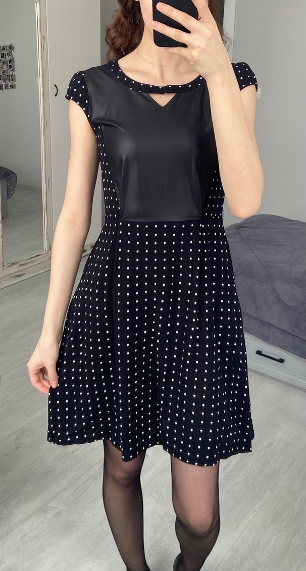 Puantiye Desenli Siyah Midi Elbise - Görsel 2