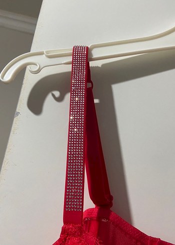 Kırmızı Dantel Midi Sütyen - Görsel 4