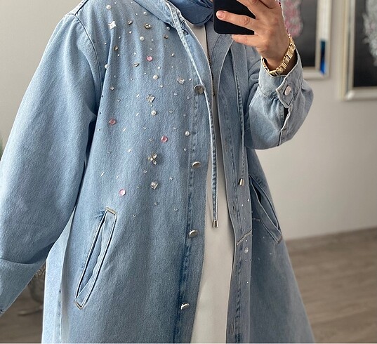 Diğer Yeni etiketli taşlı uzun denim trenç