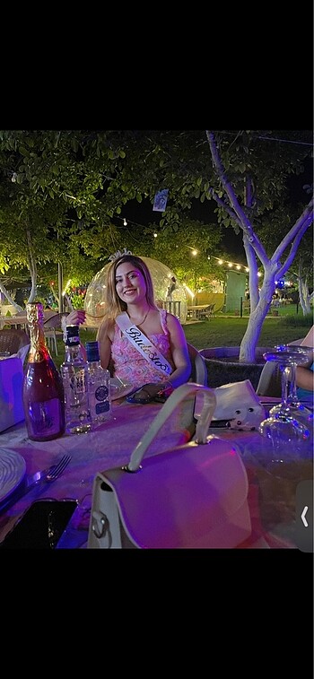 m Beden Gül detaylı elbise