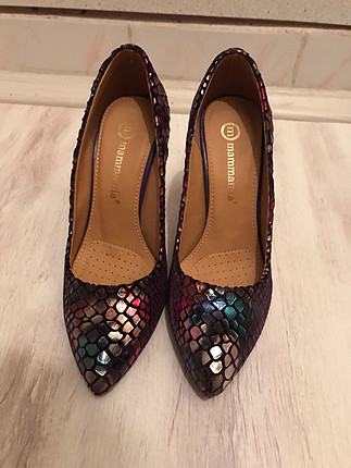 Renkli stiletto 