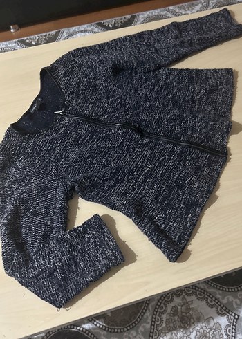 l Beden Gri Triko hırka