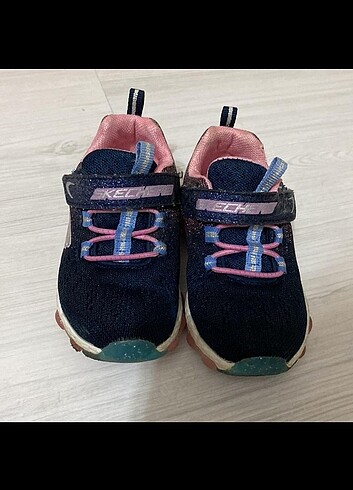 20 Beden çeşitli Renk Skechers az kullanılmış temiz ürün