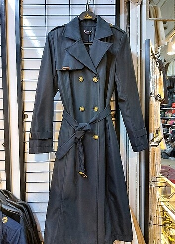 Zara Model Kadın Trençkot 
