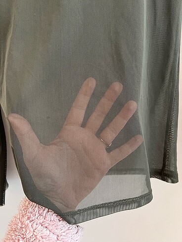 l Beden Bershka haki tül uzun kollu bluz