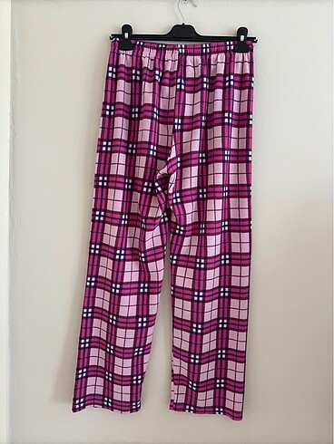 m Beden pembe Renk Pembe ekoseli polar pijama takımı