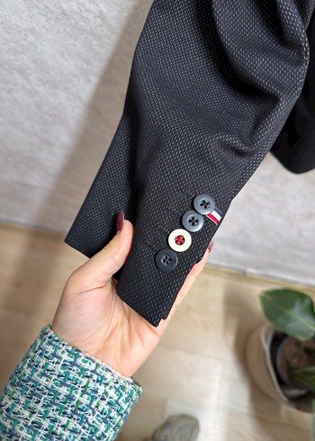 Siyah Erkek Düğmeli Notch Yaka Takım Elbise - Görsel 4