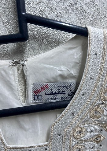 Boncuk İşlemeli Beyaz Uzun Kadın hac Elbise - Görsel 3