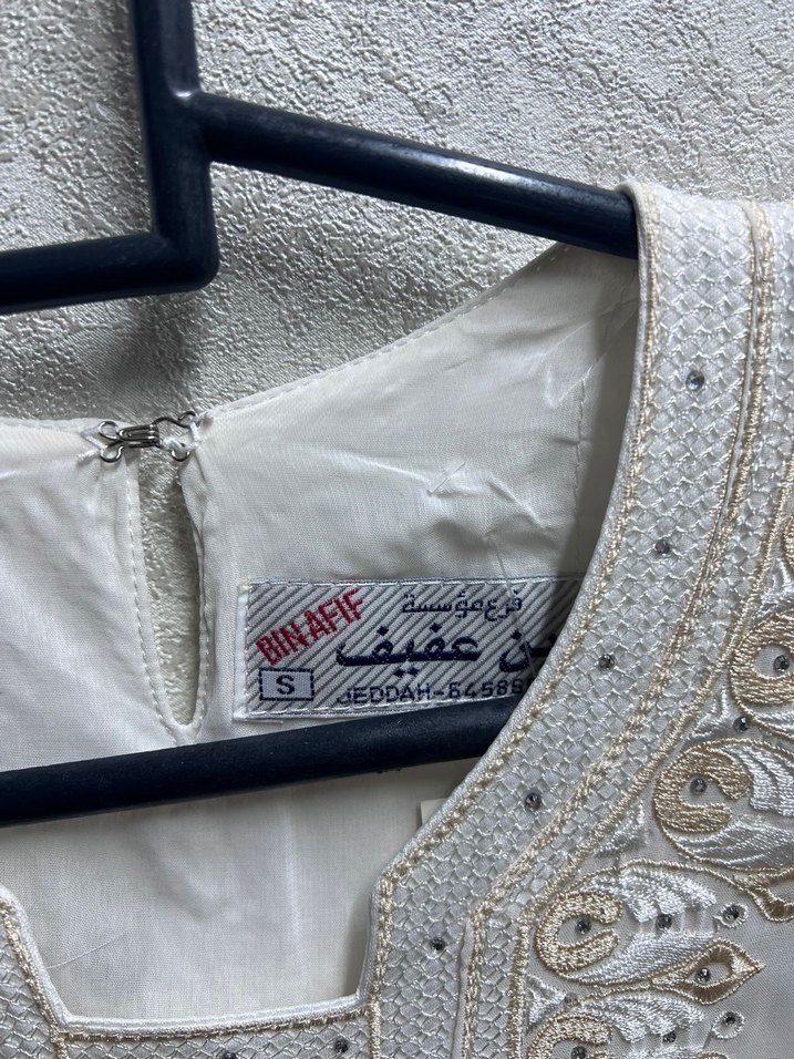 Boncuk İşlemeli Beyaz Uzun Kadın hac Elbise - Görsel 3