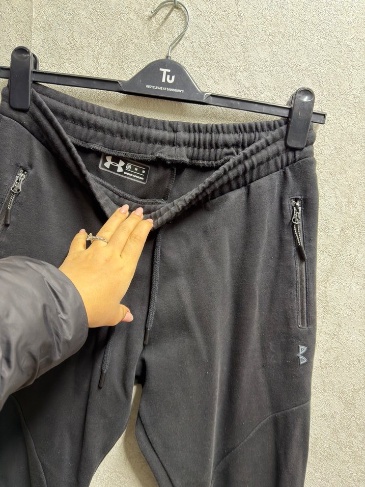 Erkek under armour Siyah Fermuarlı Rahat Eşofman Altı - Görsel 4