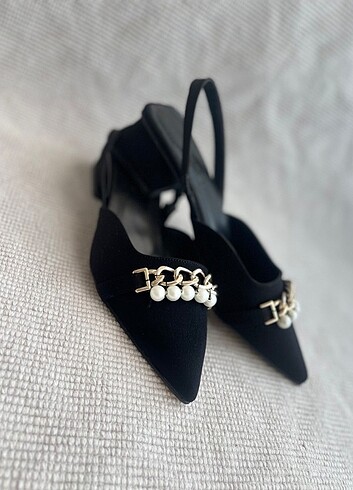 diğer Beden Arkası Açık Stiletto