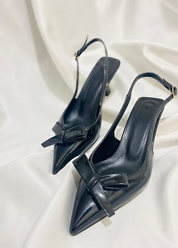 Kadın Sivri Stiletto