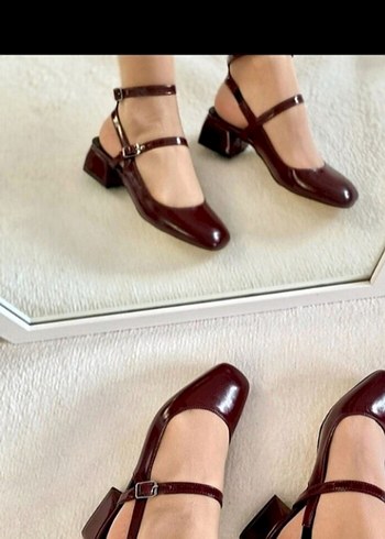 Bordo Tokalı Kadın Topuklu Klasik Ayakkabı