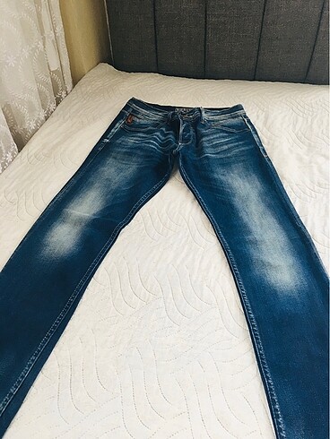 Repunlıc jeans