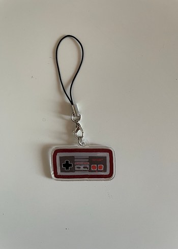 Retro Kırmızı Oyun Konsolu Anahtarlık Nintendo