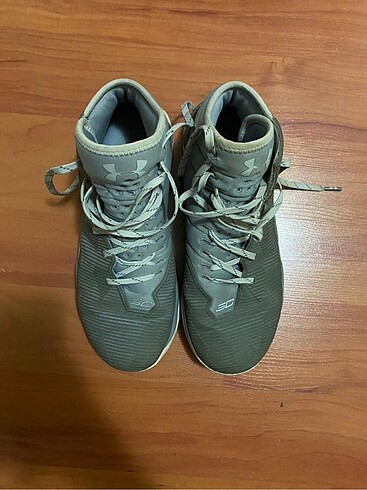 Under Armour curry 3.5