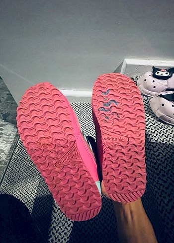 Adidas çocuk botu - Görsel 3