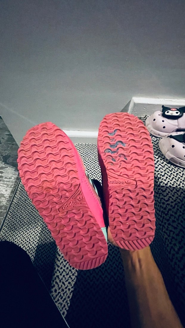 Adidas çocuk botu - Görsel 3