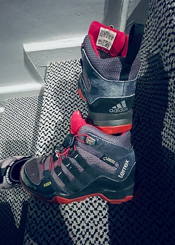 Adidas goretex çocuk botu - Görsel 5