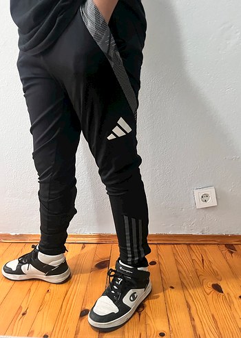 Siyah Bağcıklı Erkek Çocuk Eşofman Altı - Görsel 2