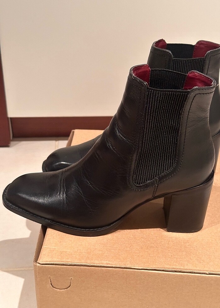 Zara siyah deri topuklu bot - Görsel 3